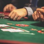 Campionii mesei de poker: cei mai cunoscuți jucători români